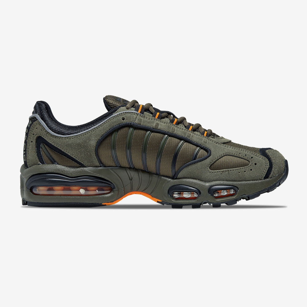 Air Max Tailwind LV SE