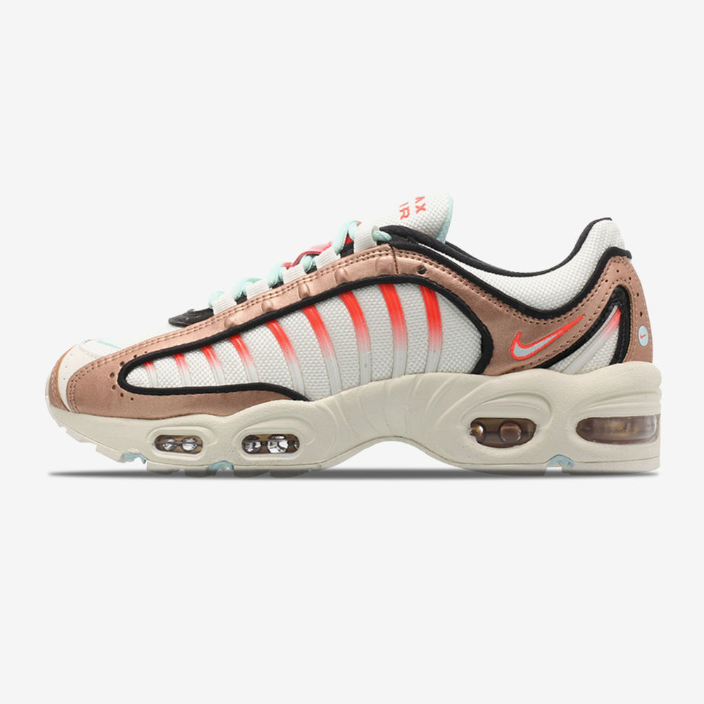 Wmns Air Max Tailwind IV