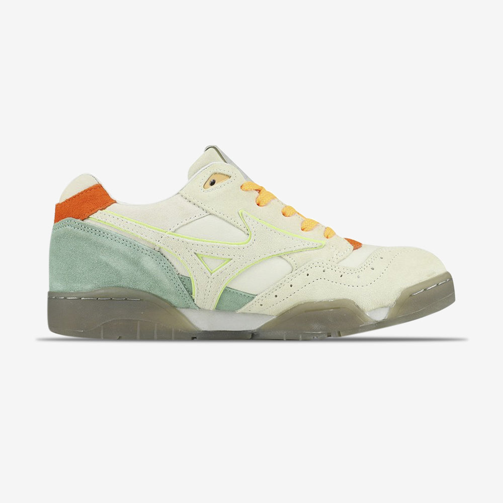 x Sayhello Court Select