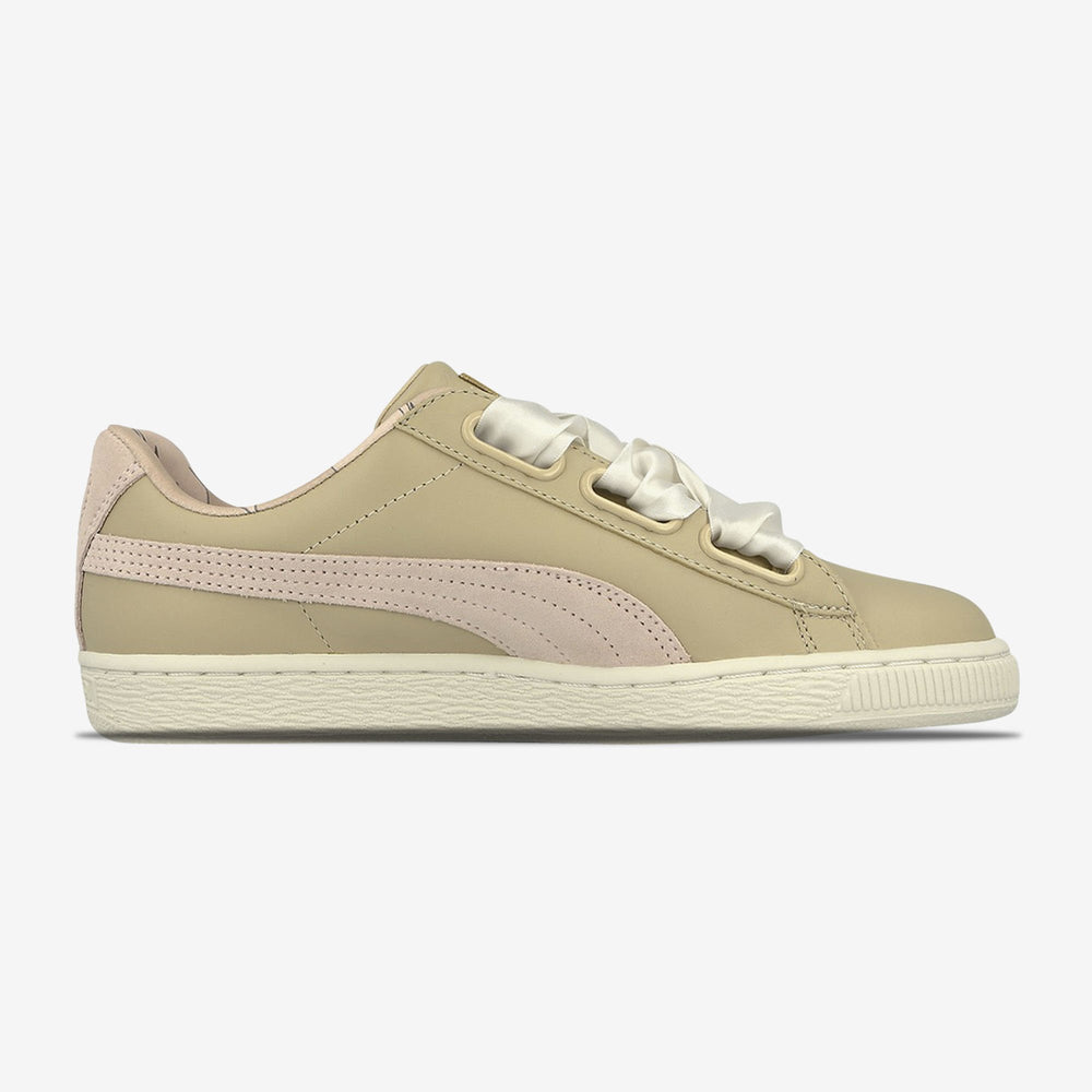 WMNS Basket Heart Coach 