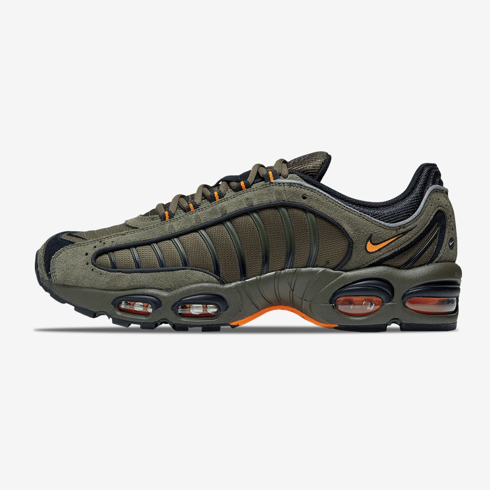 Air Max Tailwind LV SE 