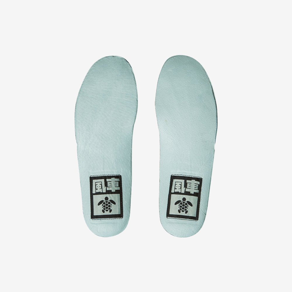 Coil-R1 x Sneakerbaas 