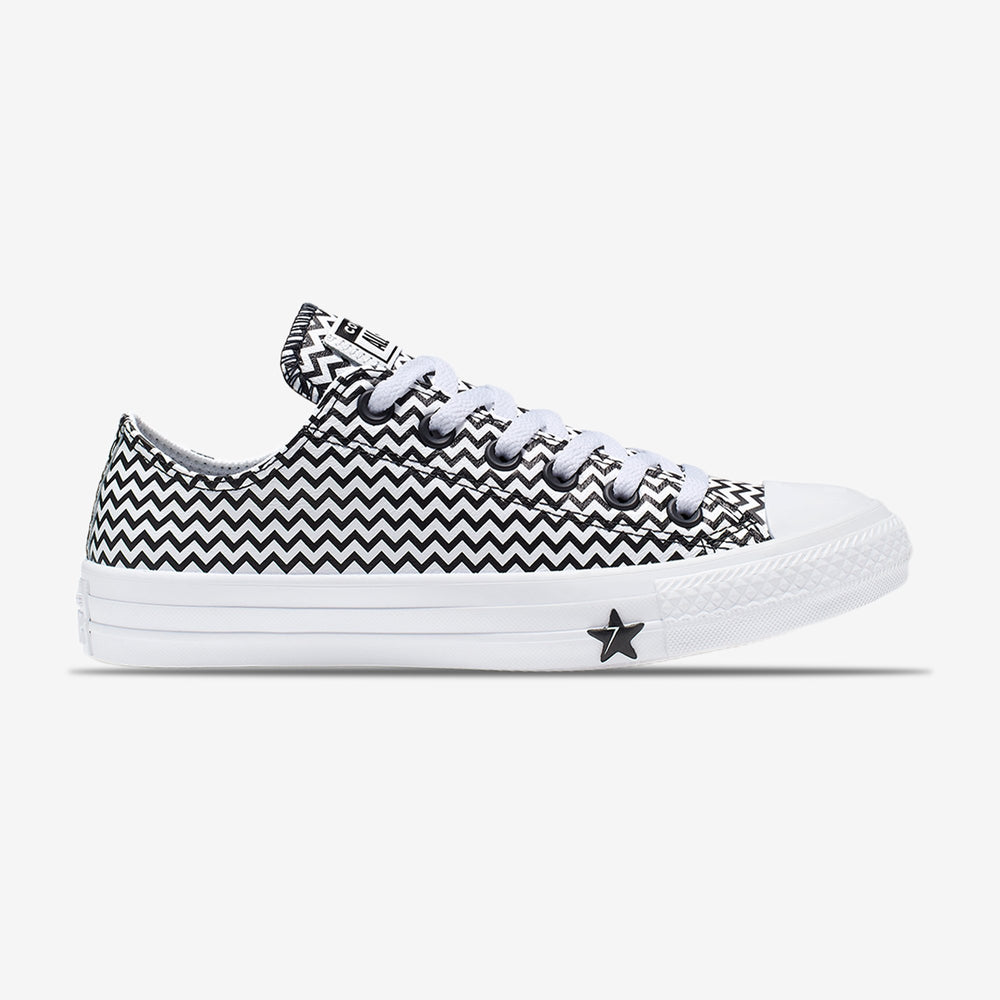 Chuck Taylor Mission-V Low 
